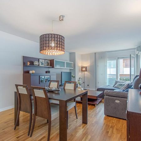 Dali City Apartamento Figueres  Zewnętrze zdjęcie